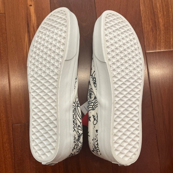 Vans - Picture 3 of 3